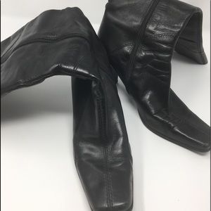 Nine West Women’s Black Leather Calf Heeled Boot